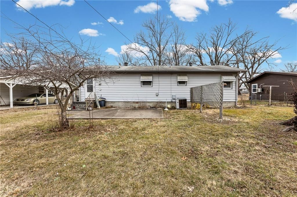 1018 N Sycamore Street — photo 17