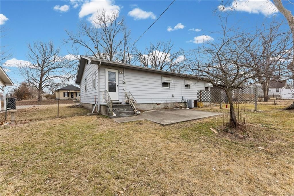 1018 N Sycamore Street — photo 18