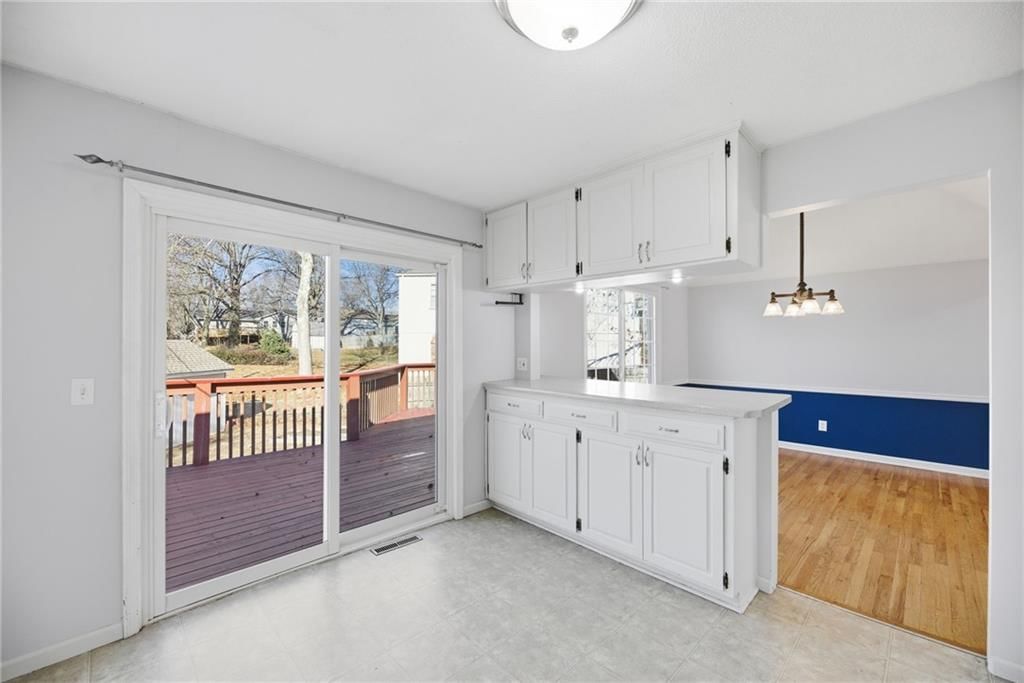 10000 W 93rd Street — photo 10