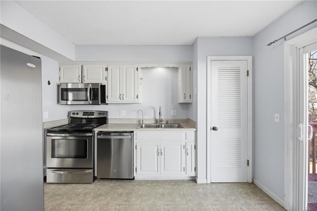 10000 W 93rd Street — photo 11