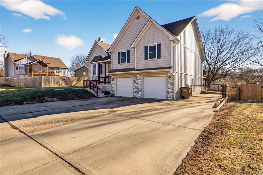 205 W Laredo Trail — photo 3