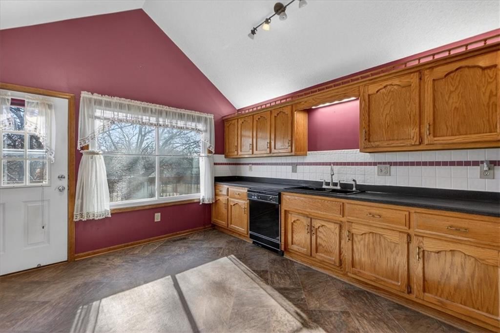 205 W Laredo Trail — photo 13