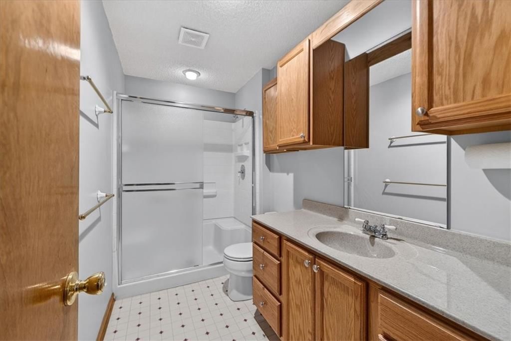 205 W Laredo Trail — photo 34