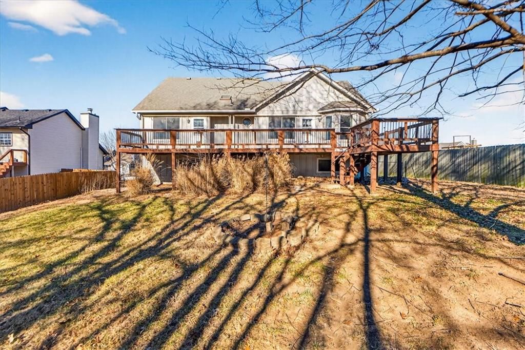 205 W Laredo Trail — photo 42