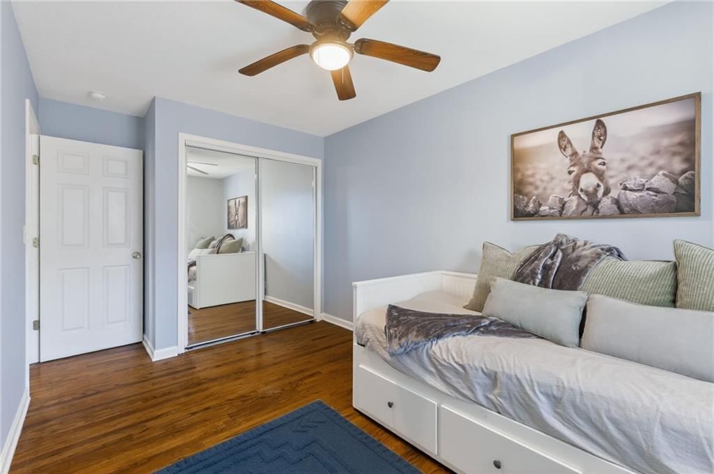 36 N Ridge Avenue — photo 14