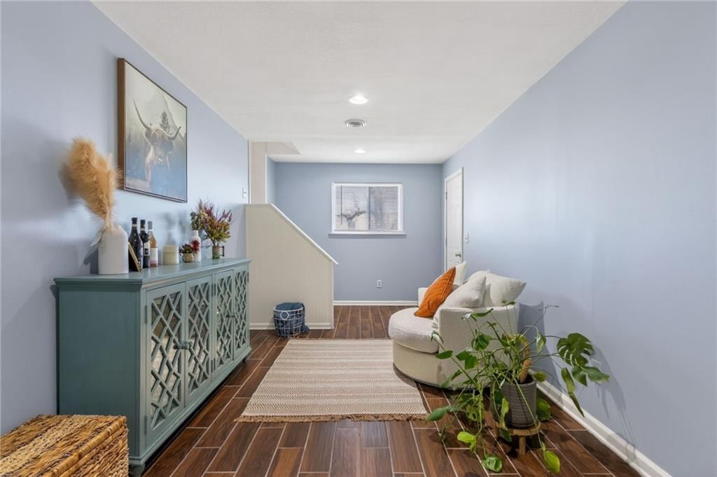 36 N Ridge Avenue — photo 19