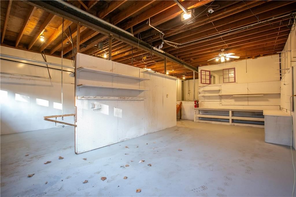 400 N Main Terrace — photo 28