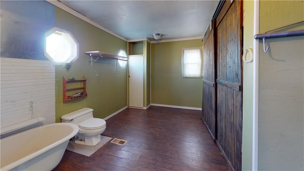 308 E Yale Street — photo 8