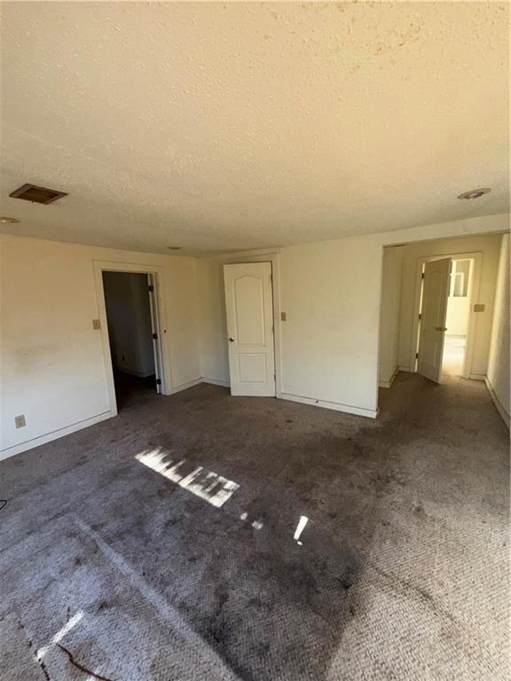 2328 PROSPECT Avenue — photo 9