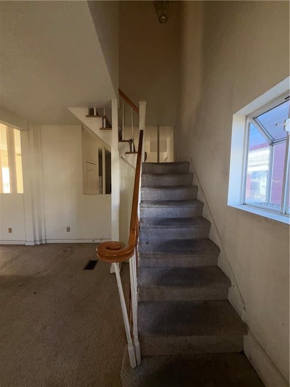 2328 PROSPECT Avenue — photo 11