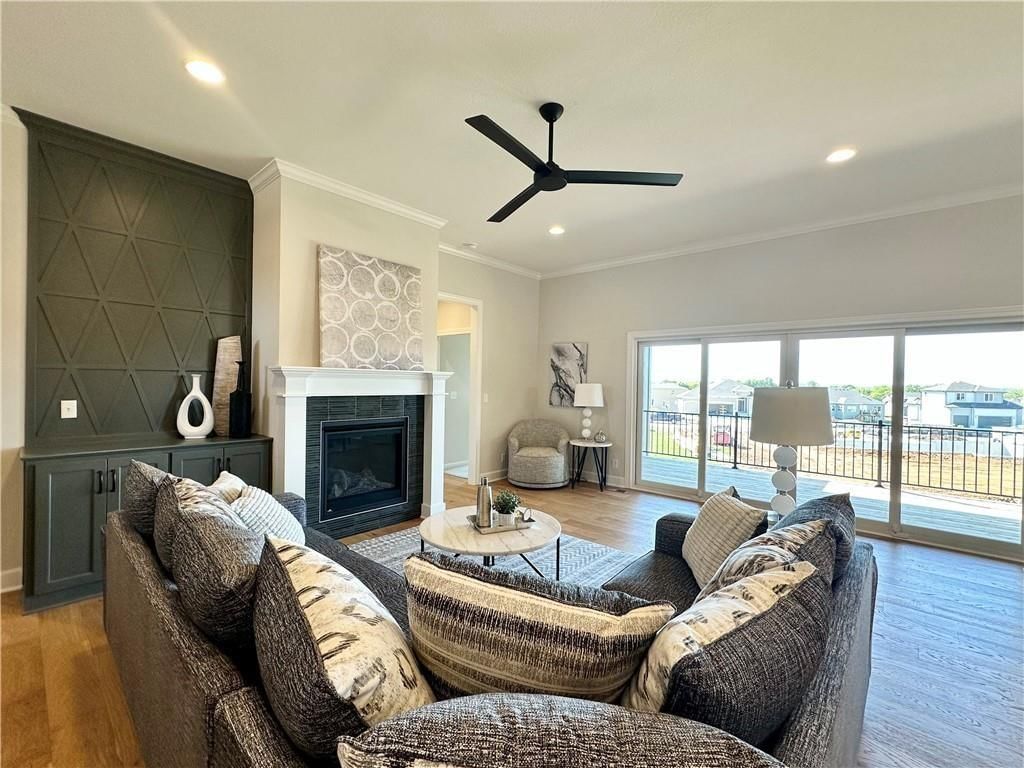 2762 SW 11th Terrace — photo 3