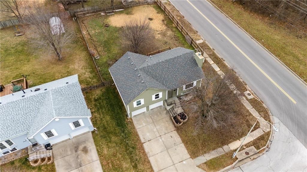 6801 T Gabbert Drive — photo 32