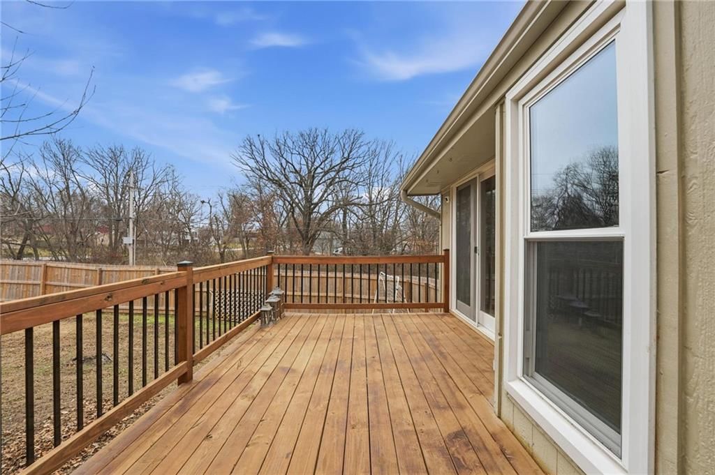 6801 T Gabbert Drive — photo 34