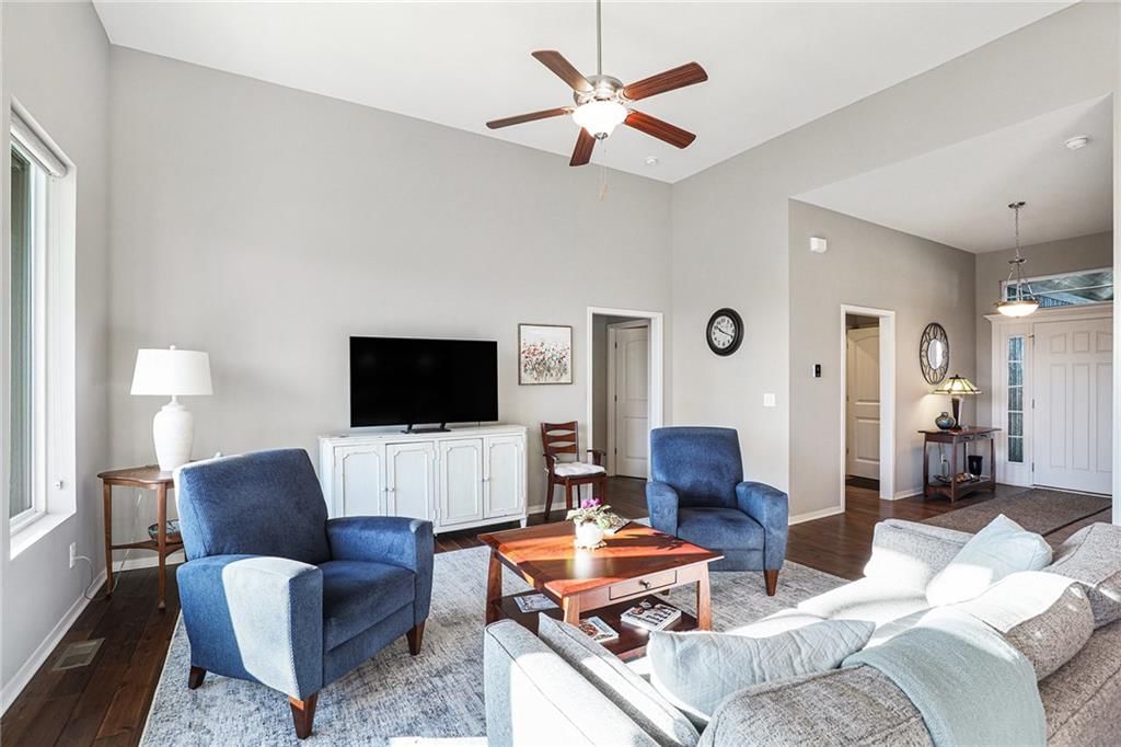 1040 N Sumac Street — photo 9