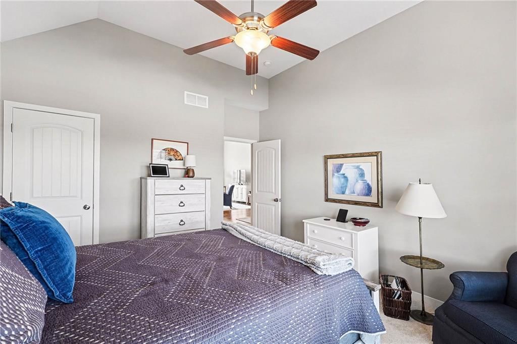 1040 N Sumac Street — photo 20