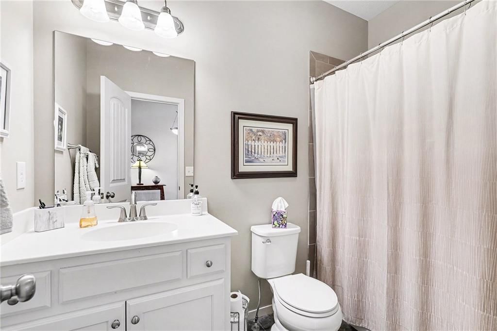 1040 N Sumac Street — photo 22