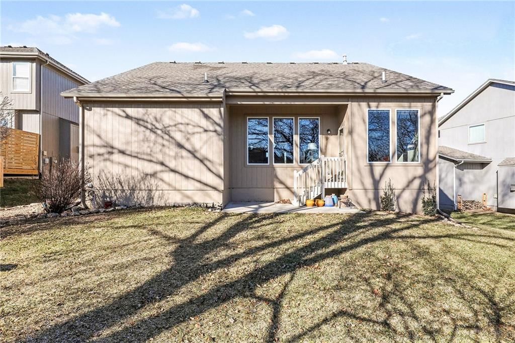 1040 N Sumac Street — photo 26
