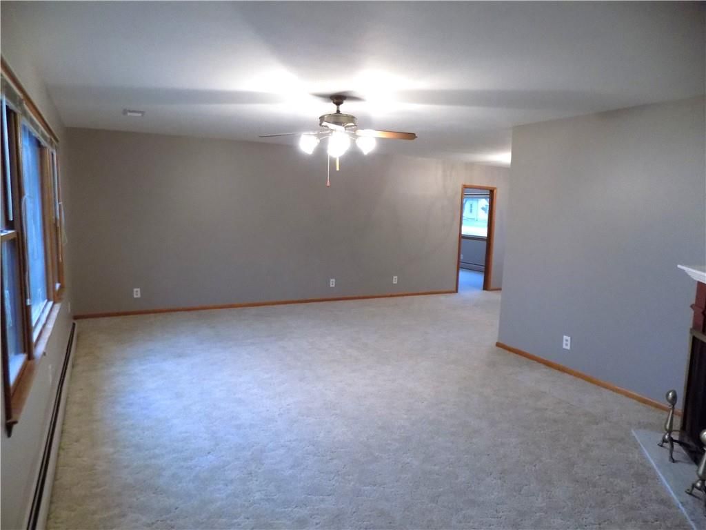 1444 S Elm Street — photo 8