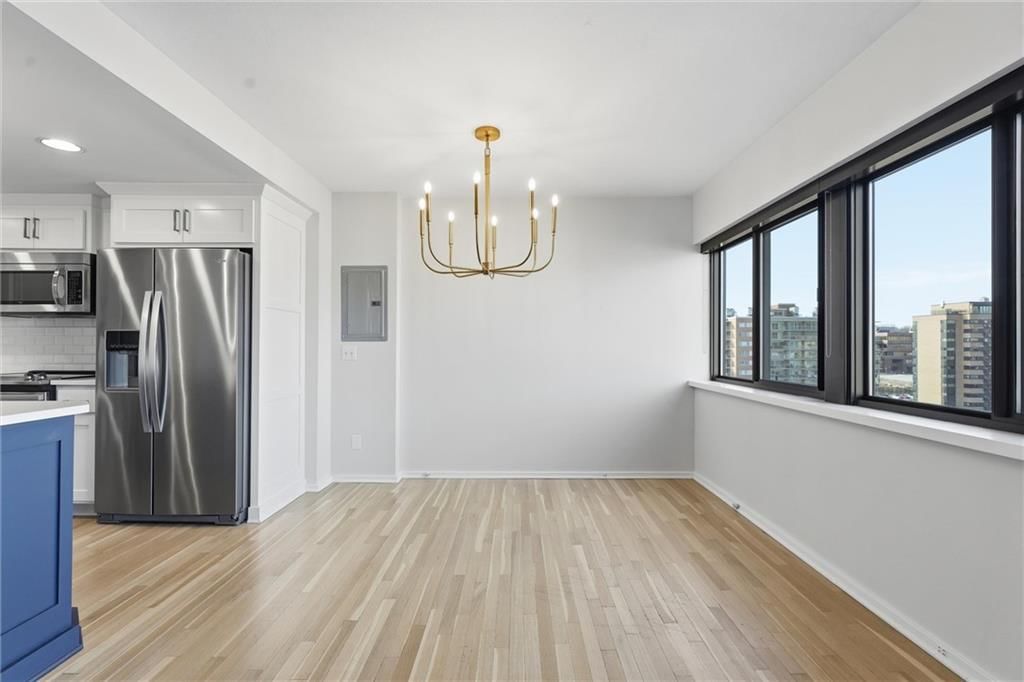 803 W 48th Street — photo 12