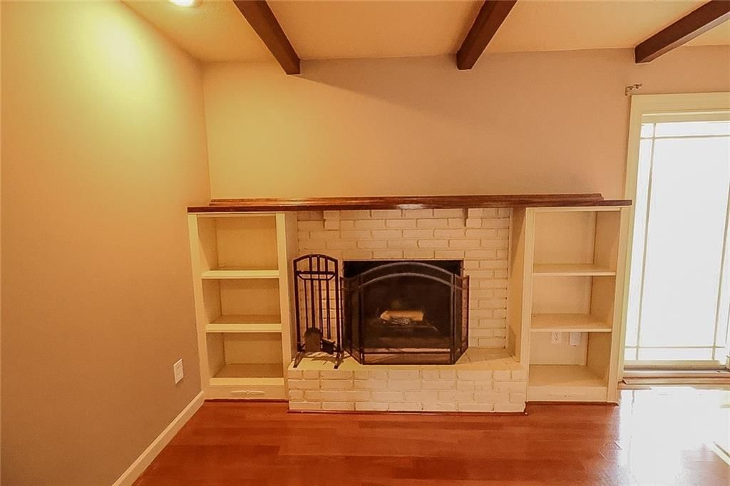 2912 NW Bedford Court — photo 12