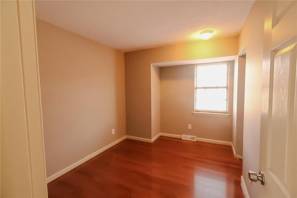 2912 NW Bedford Court — photo 21