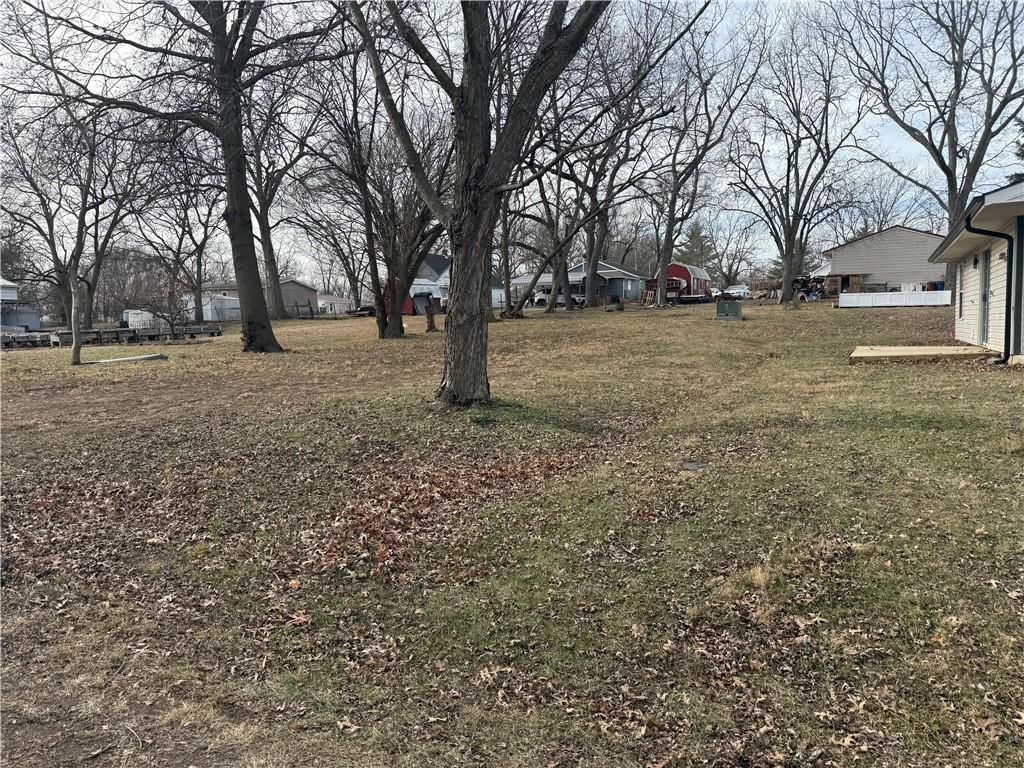 100 S Austin Street — photo 33