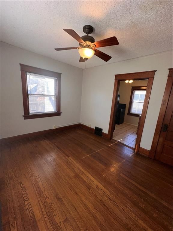 4462 Francis Street — photo 4