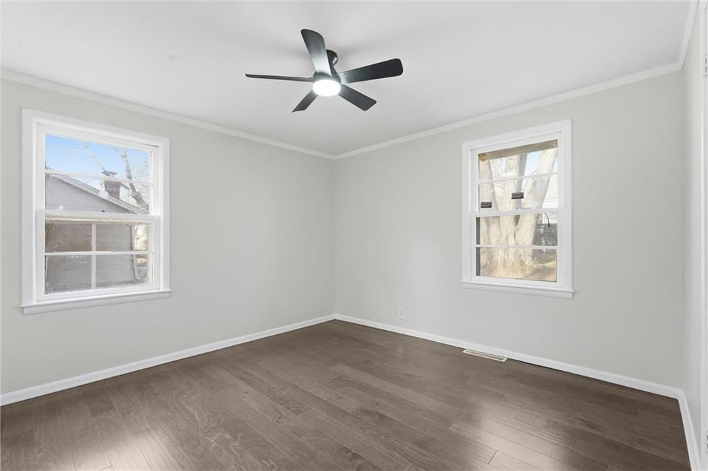 6219 Lathrop Avenue — photo 15
