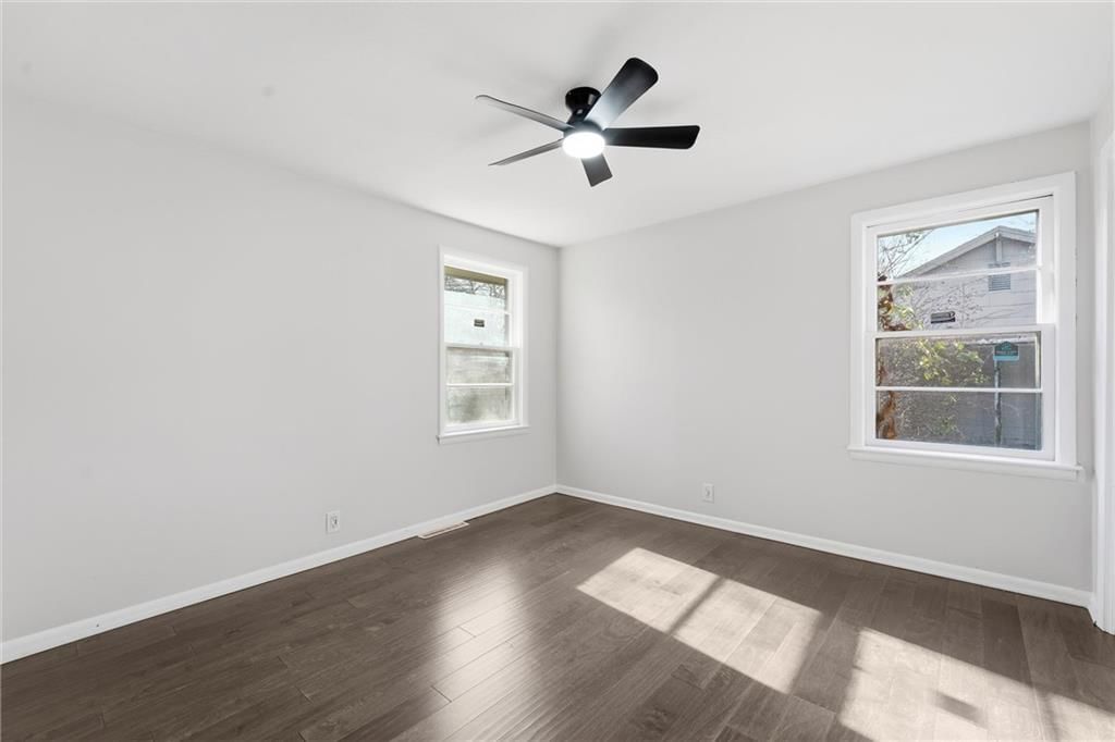 6219 Lathrop Avenue — photo 16