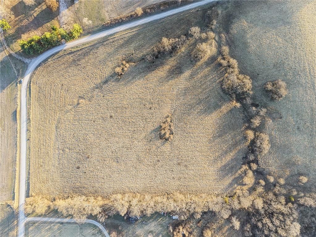 Lot 2 SW Town and Country Lane — photo 3