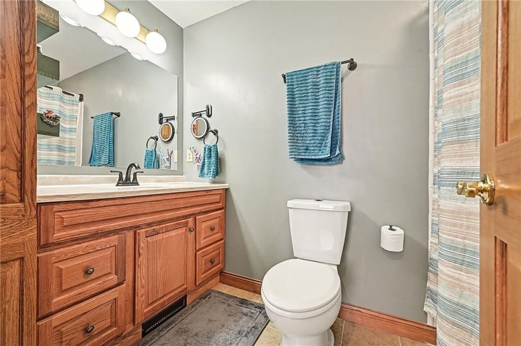 3004 Lakeview Terrace — photo 18