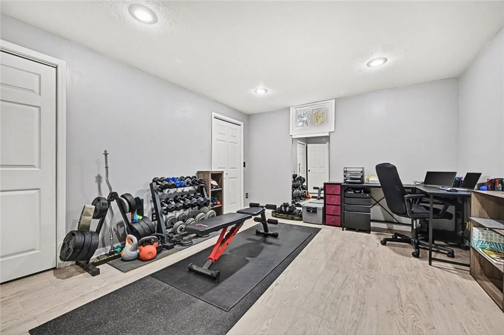 3004 Lakeview Terrace — photo 29