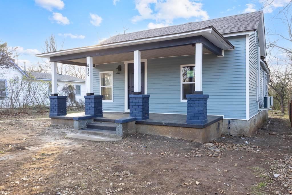 416 Burke Street — photo 2