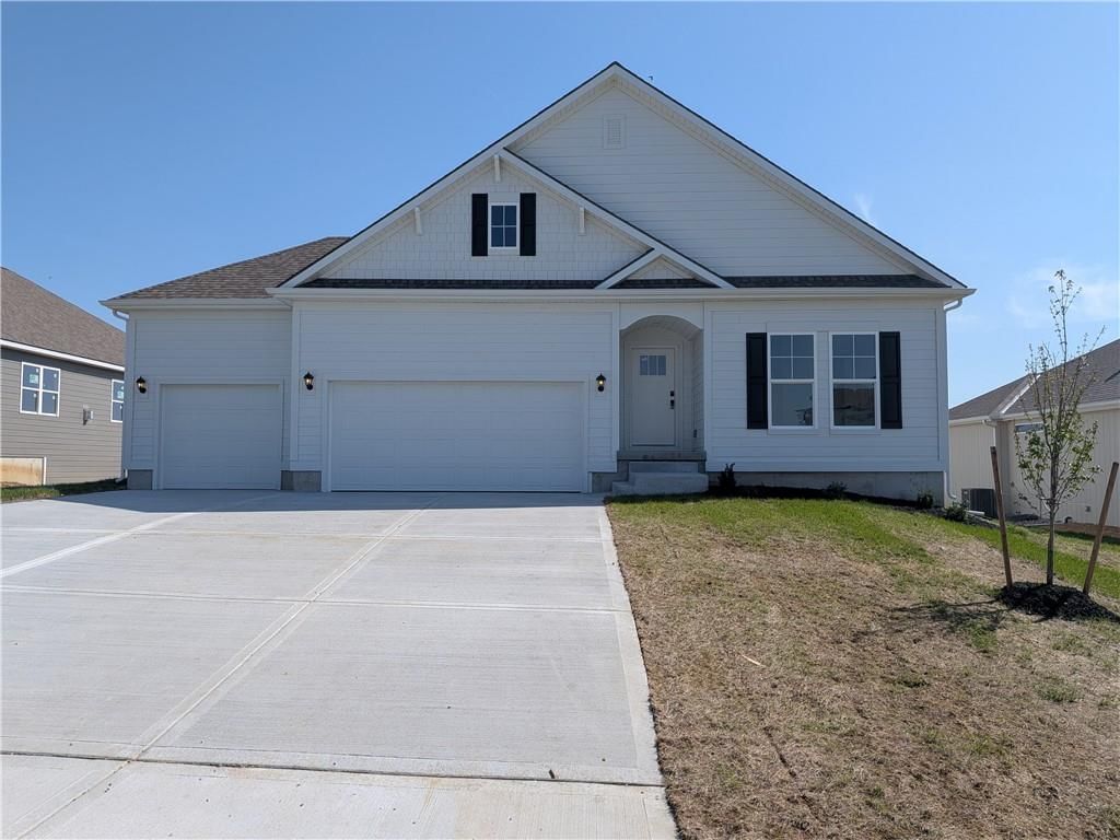 20771 W 188th Street, Spring Hill, KS