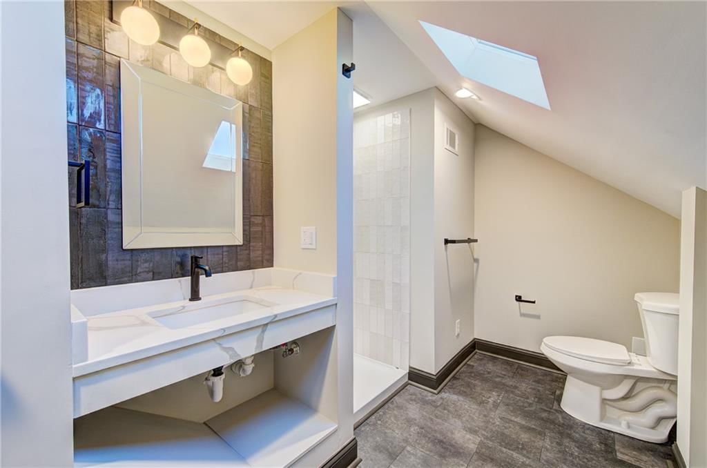 5433 Tracy Avenue — photo 30