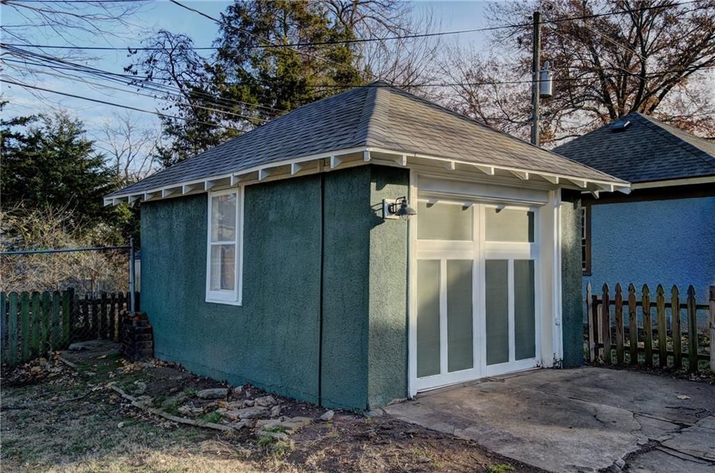 5433 Tracy Avenue — photo 36