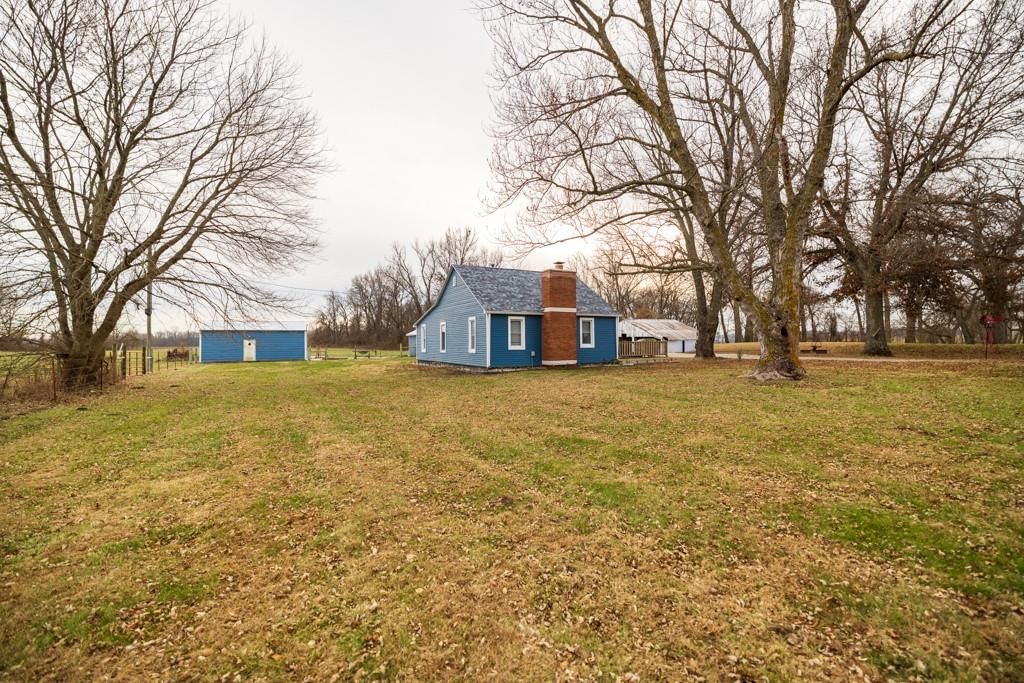 17301 E State Route 2 Rural Route — photo 13