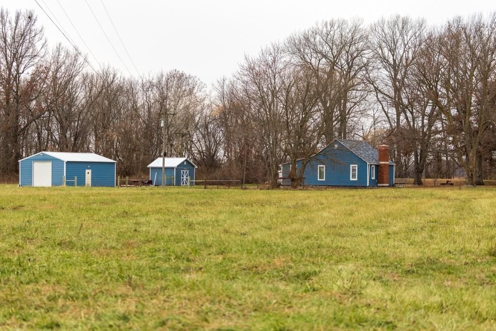 17301 E State Route 2 Rural Route — photo 63