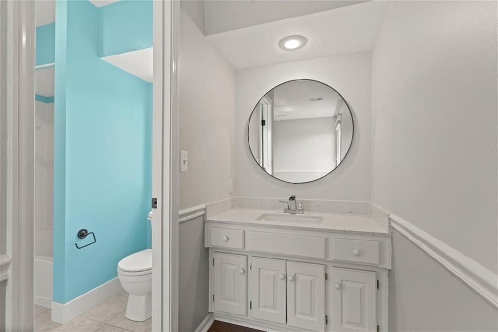 14605 Dearborn Street — photo 28