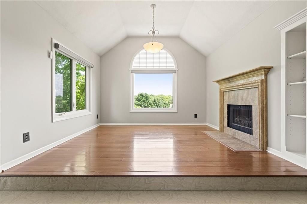 14605 Dearborn Street — photo 33