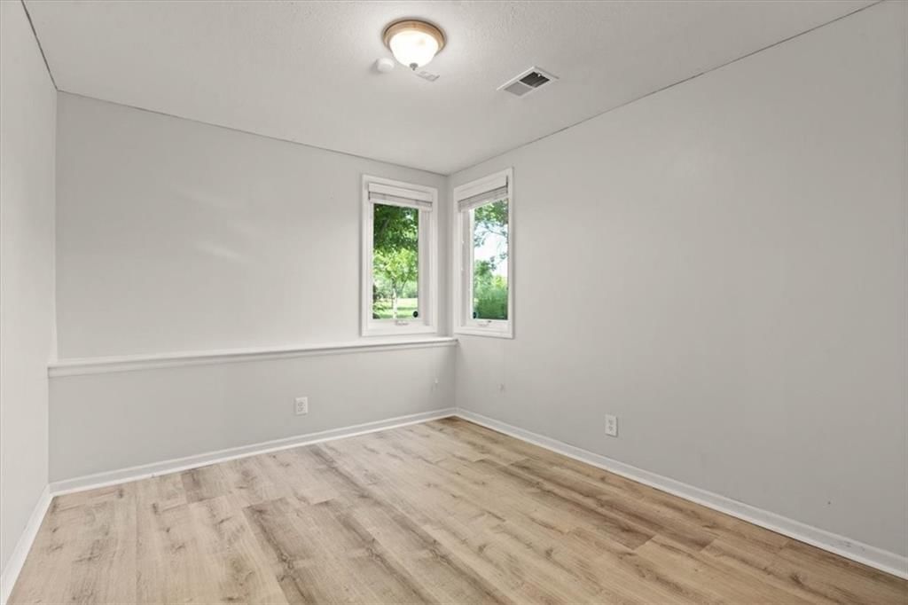 14605 Dearborn Street — photo 45