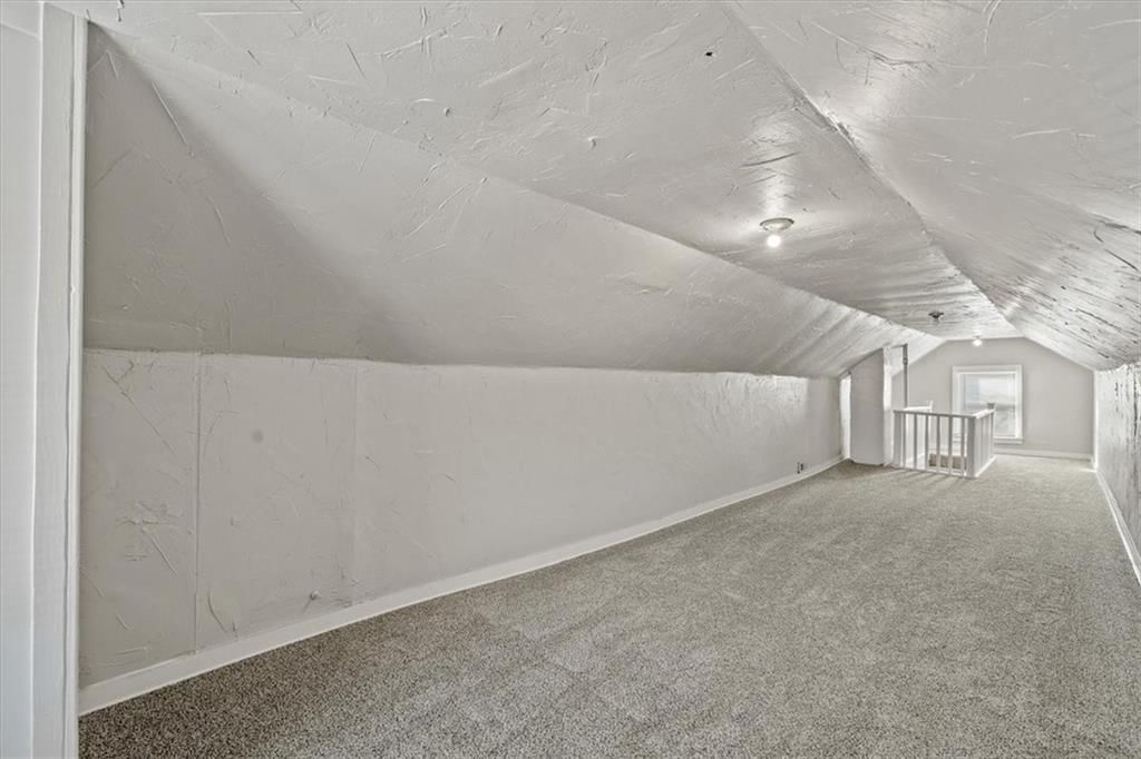 114 N Askew Avenue — photo 15