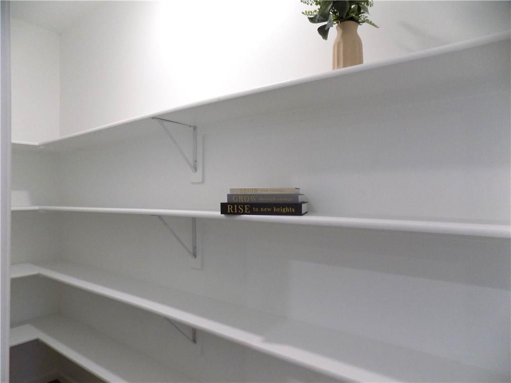 1215 Alexander Court — photo 12