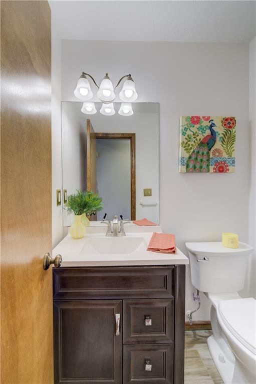236 SW Raintree Drive — photo 15