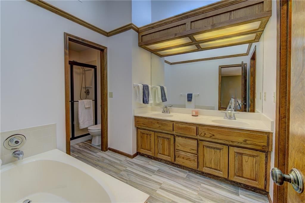 236 SW Raintree Drive — photo 19
