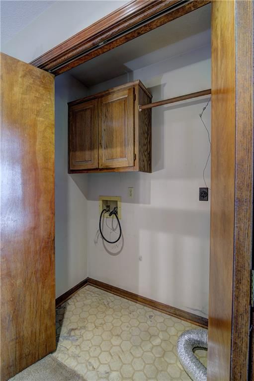 236 SW Raintree Drive — photo 24