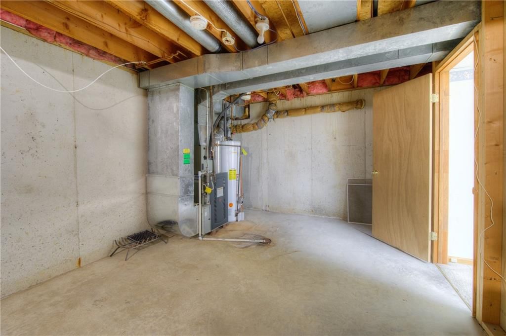 236 SW Raintree Drive — photo 30