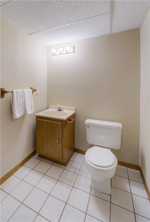 236 SW Raintree Drive — photo 31