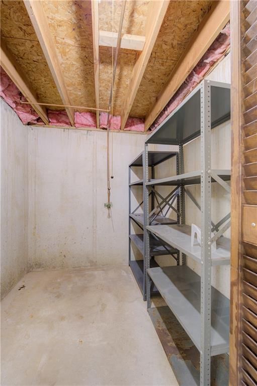 236 SW Raintree Drive — photo 32