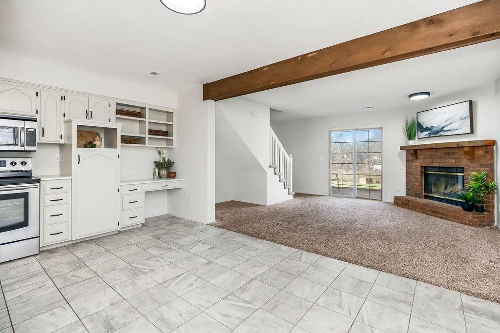 224 SW Pinetree Lane — photo 3